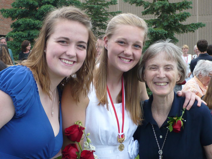 Courtney & Claire Kranz and Sr. Karen on Claire's Gradutaion Day from Vis Courtney & Claire Kranz and Sr. Karen on Claire's Gradutaion Day from Vis